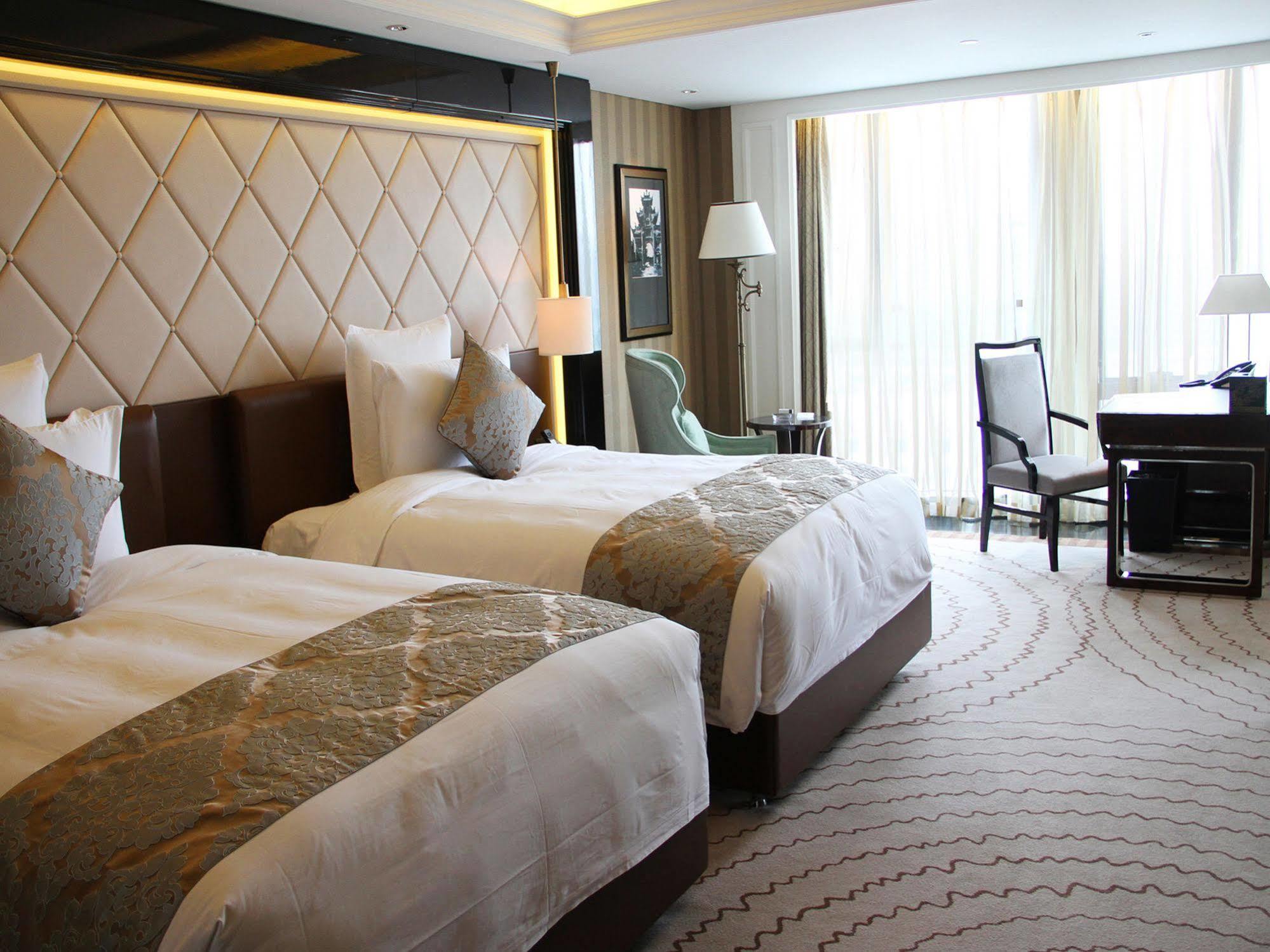 Renhe Spring Hotel เฉิงตู ภายนอก รูปภาพ